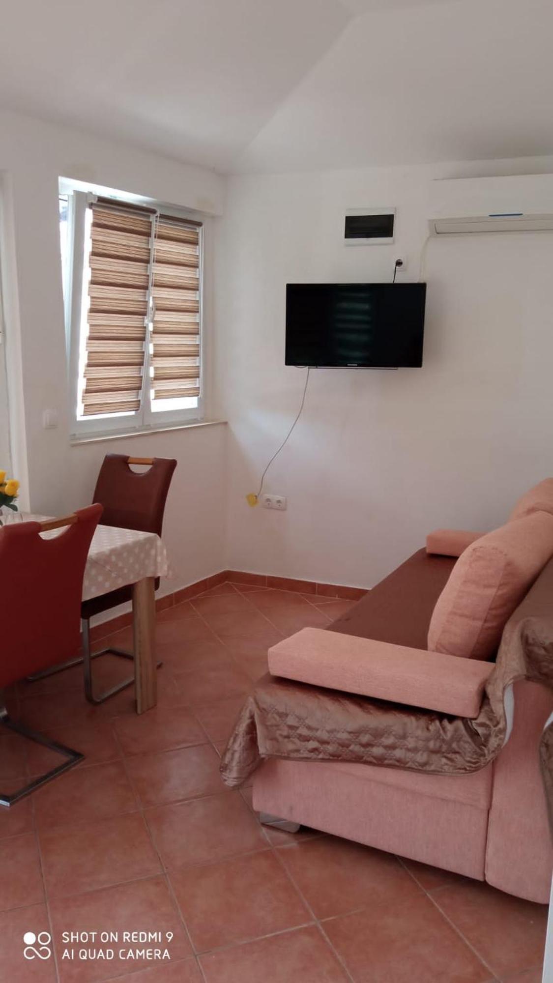 Apartmani Nikola Biograd Na Moru Esterno foto