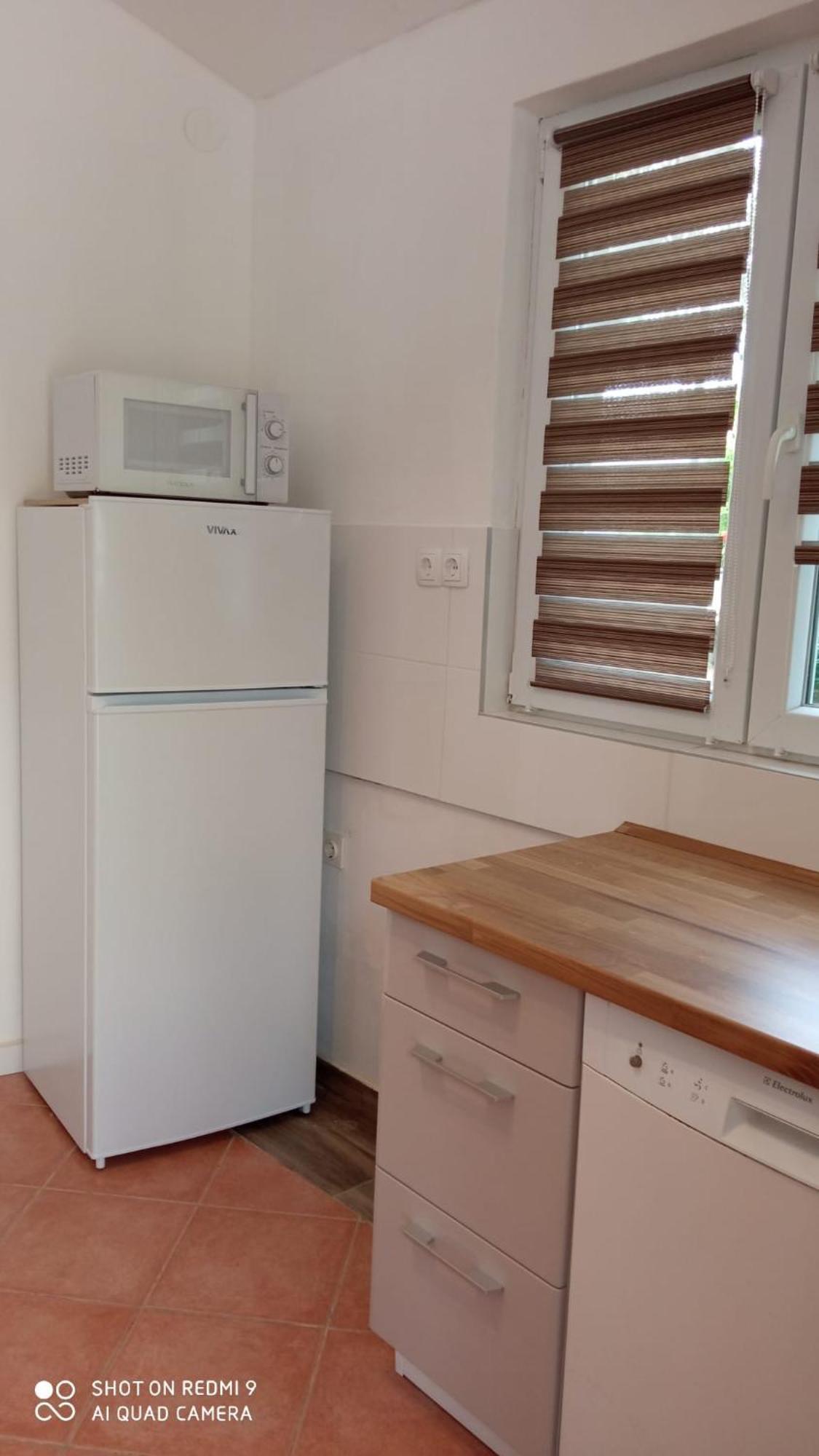 Apartmani Nikola Biograd Na Moru Esterno foto